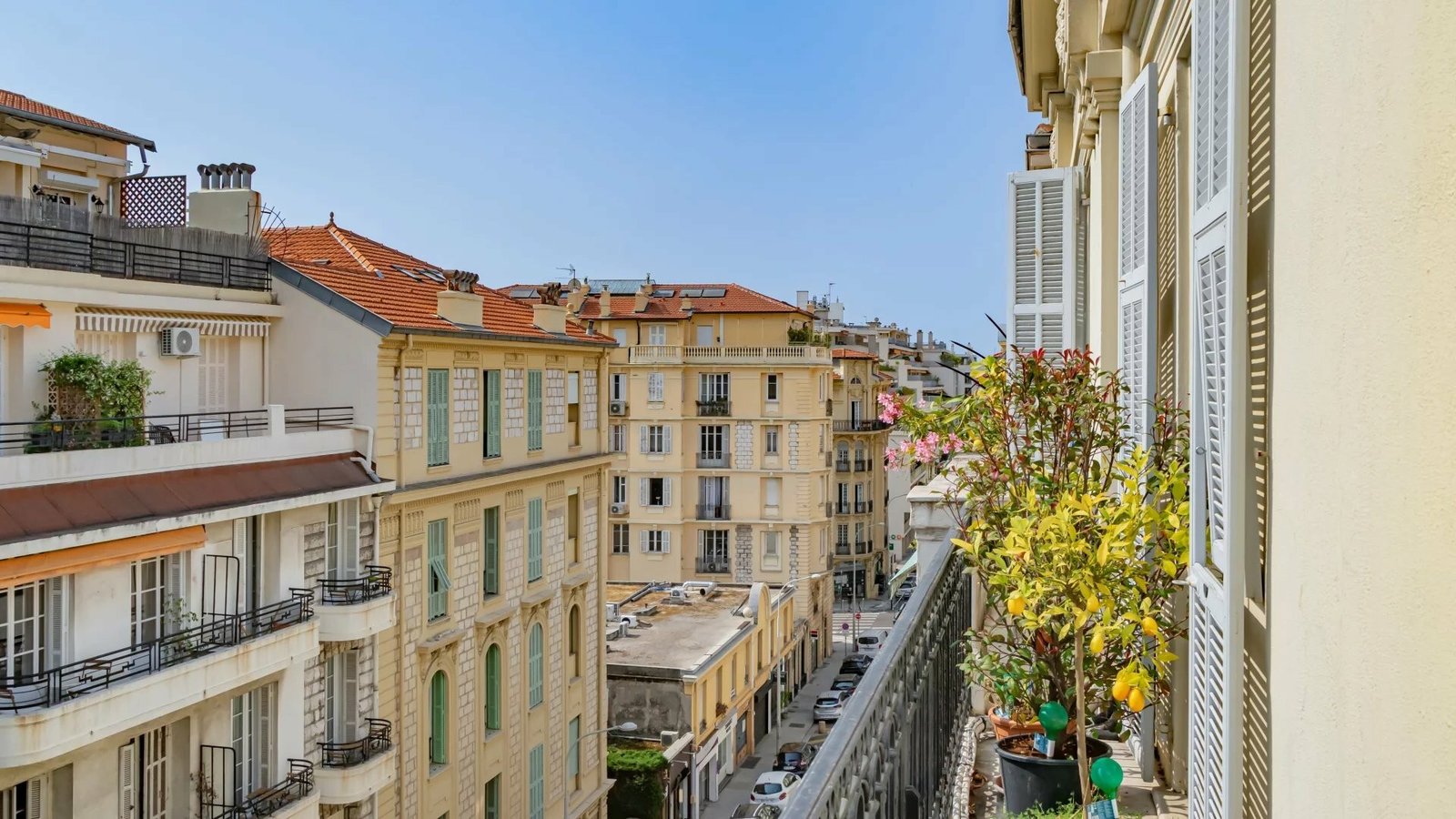 Property photo in Musicians Quarter