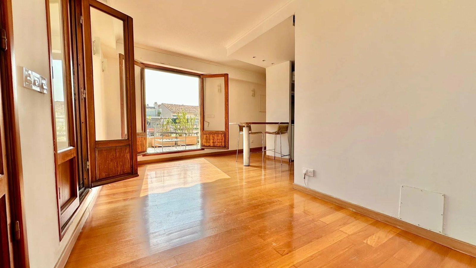 Property photo in Musicians Quarter