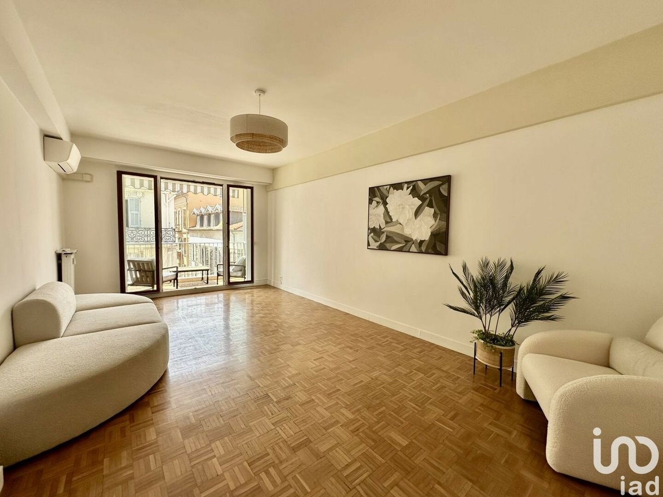 Property photo in Musicians Quarter