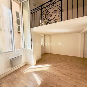 Property in Old Town