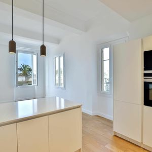 Property in Old Town