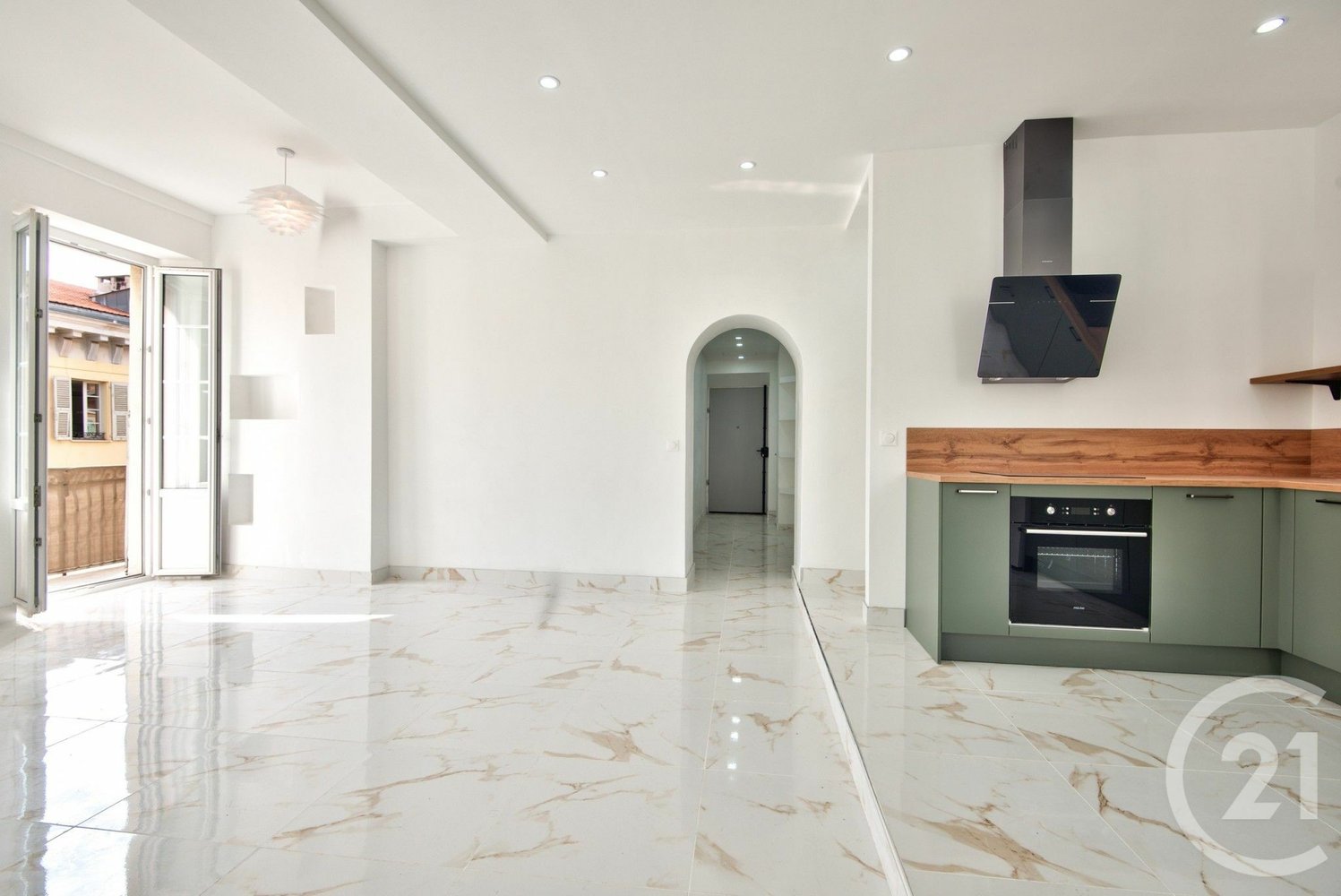 Property photo in Port