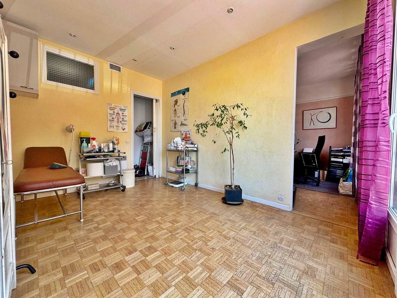 Property photo in Port