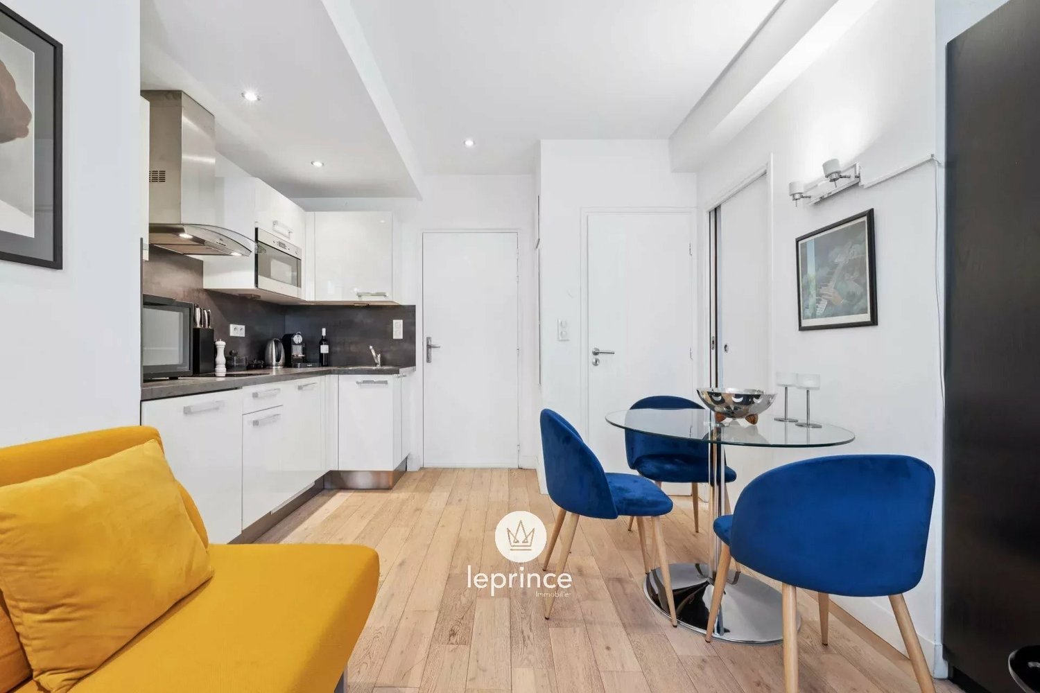 Property photo in Port