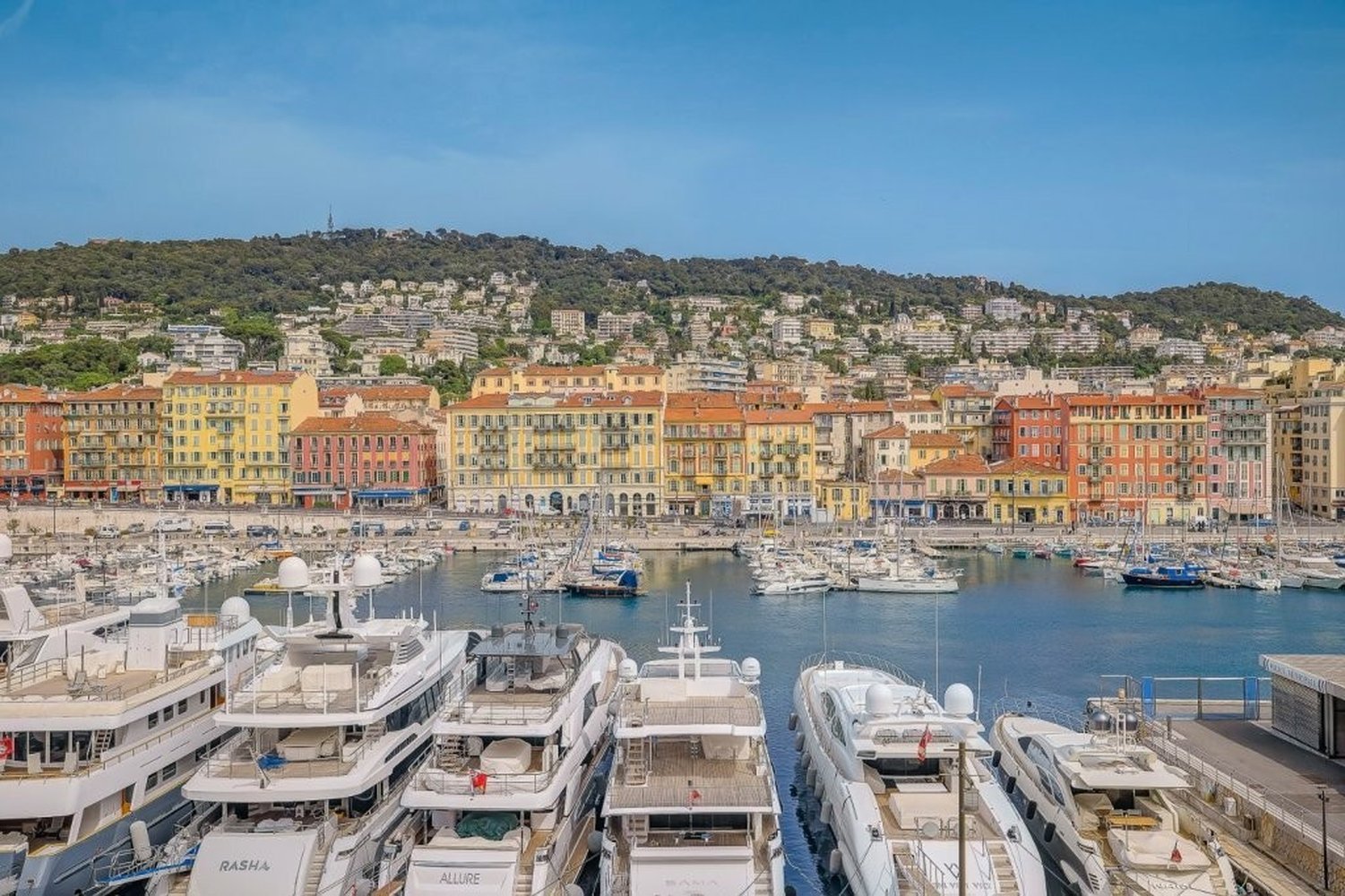 Property photo in Port