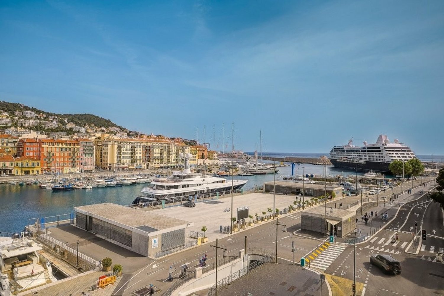 Property photo in Port