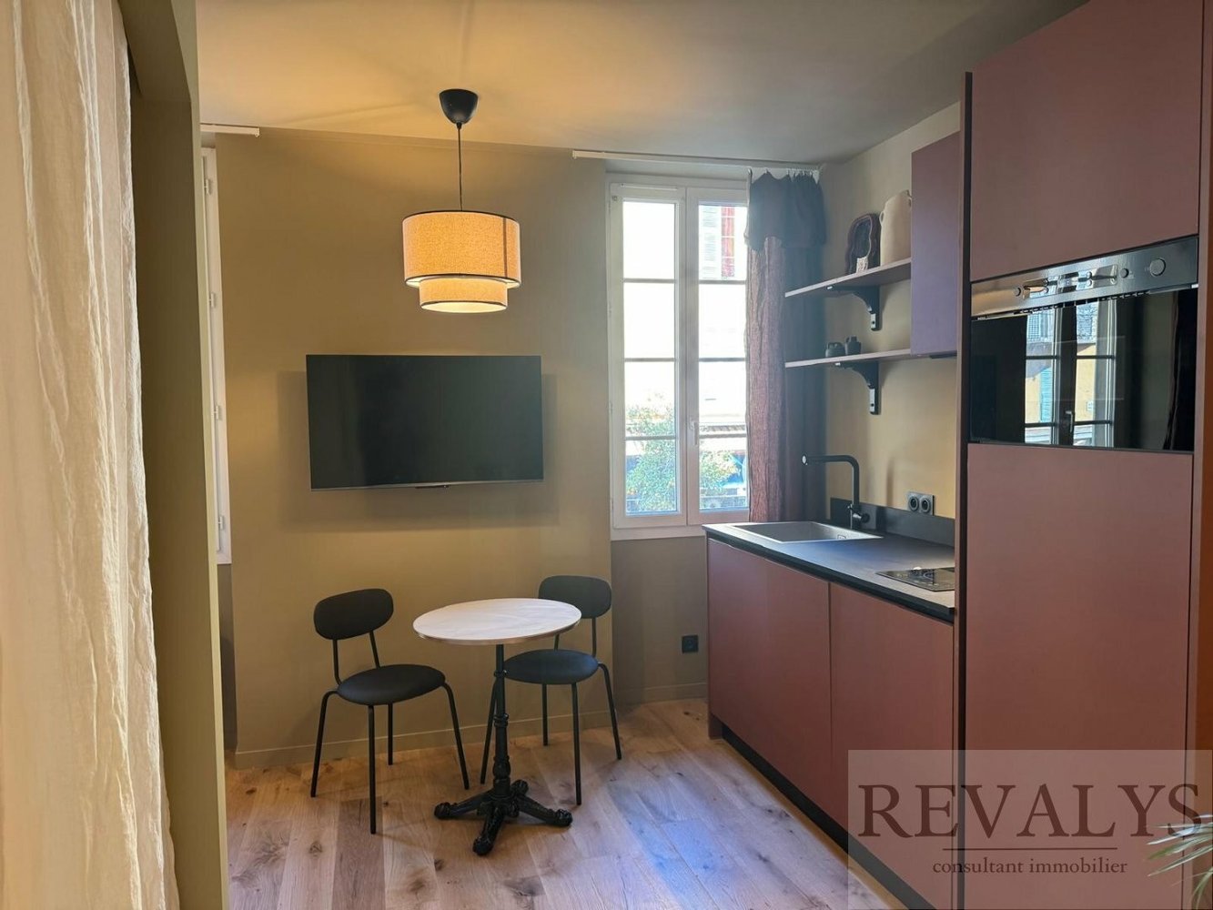 Property photo in Port