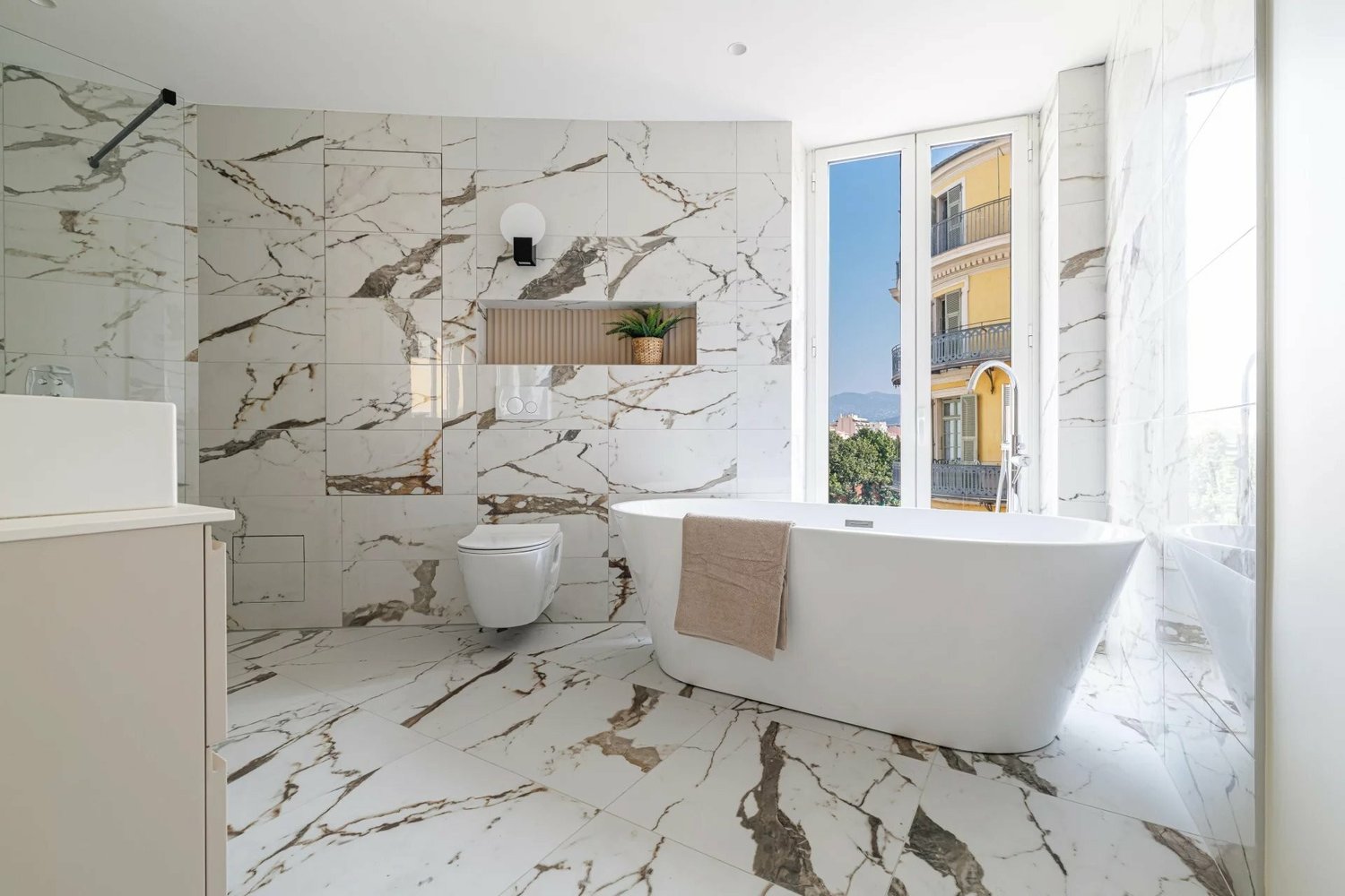 Property photo in Port