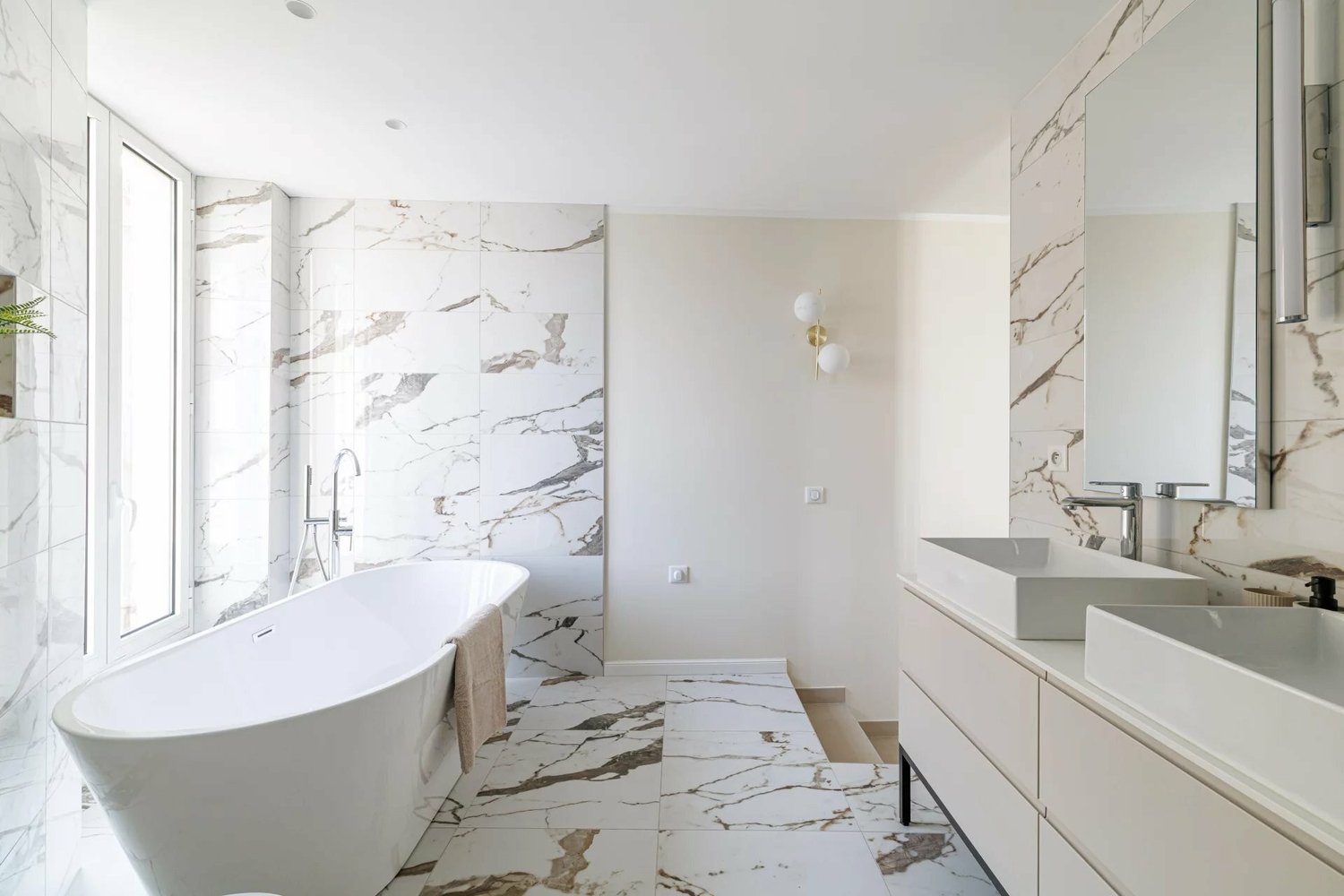 Property photo in Port