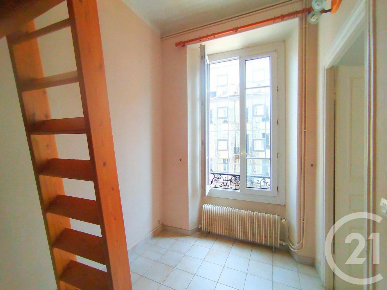 Property photo in Port