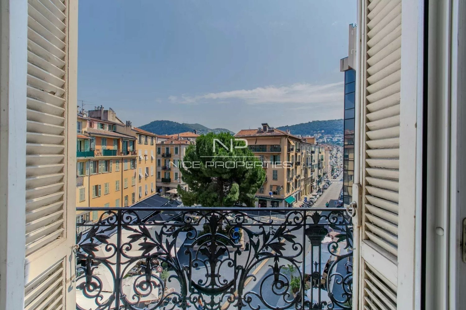 Property photo in Port