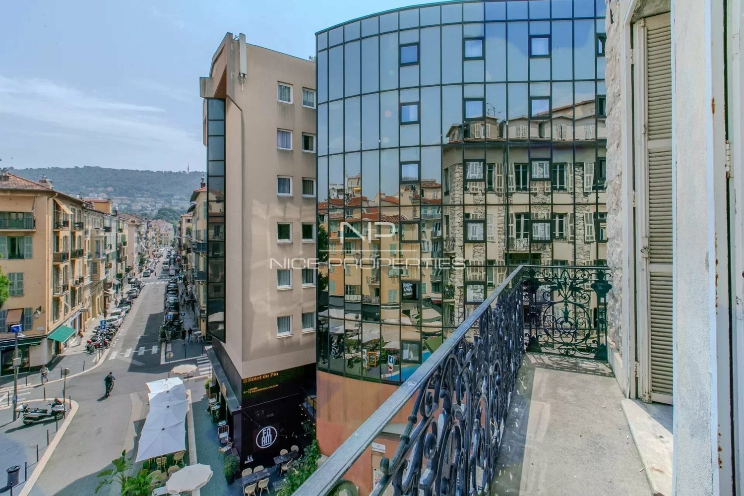 Property photo in Port