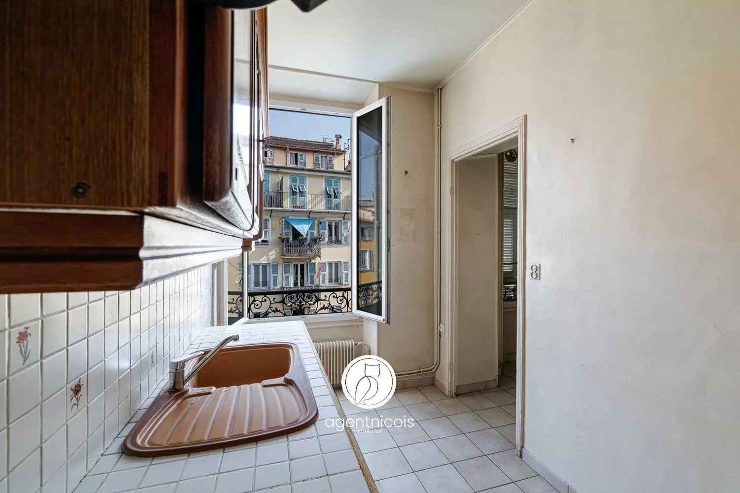 Property photo in Port