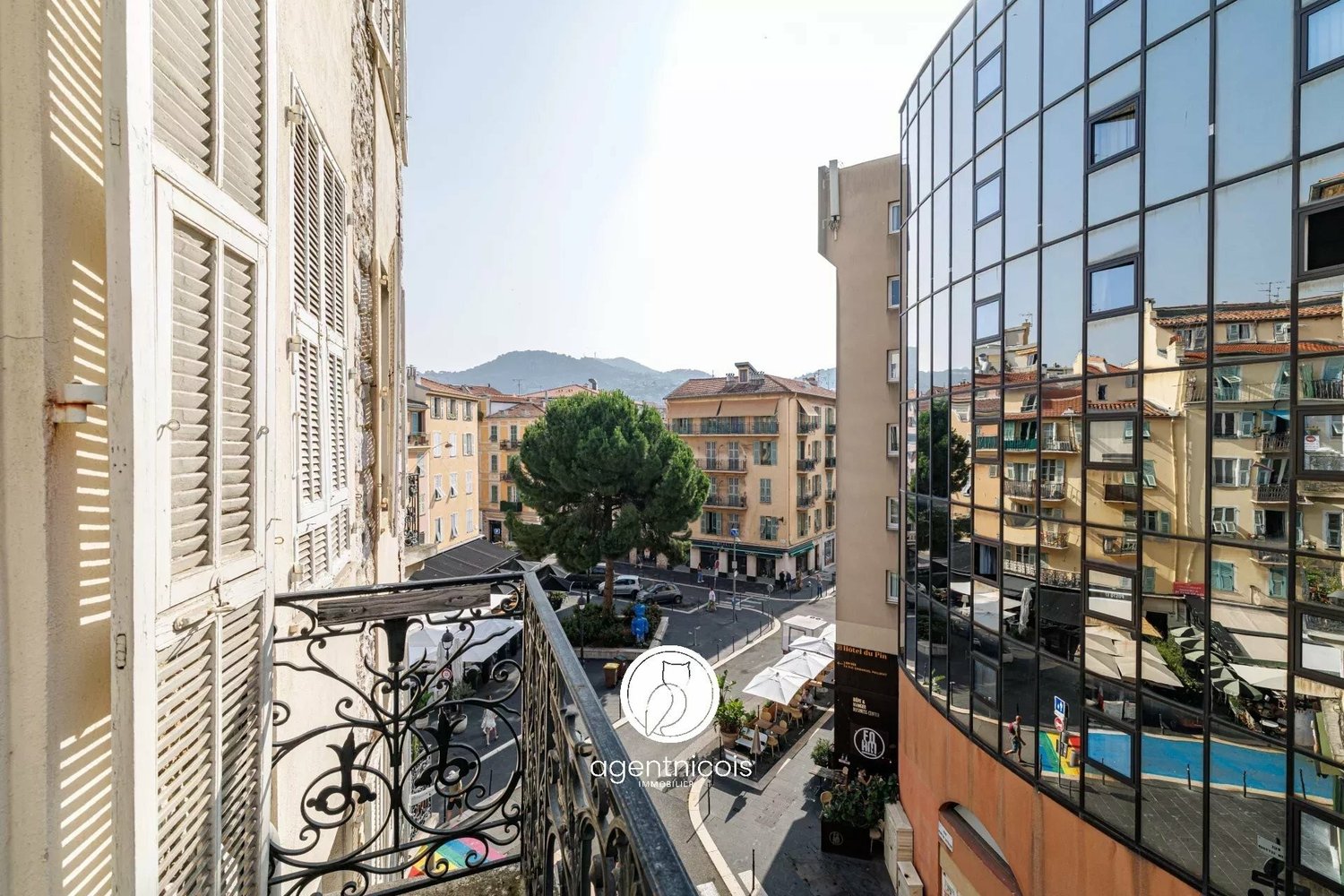 Property photo in Port