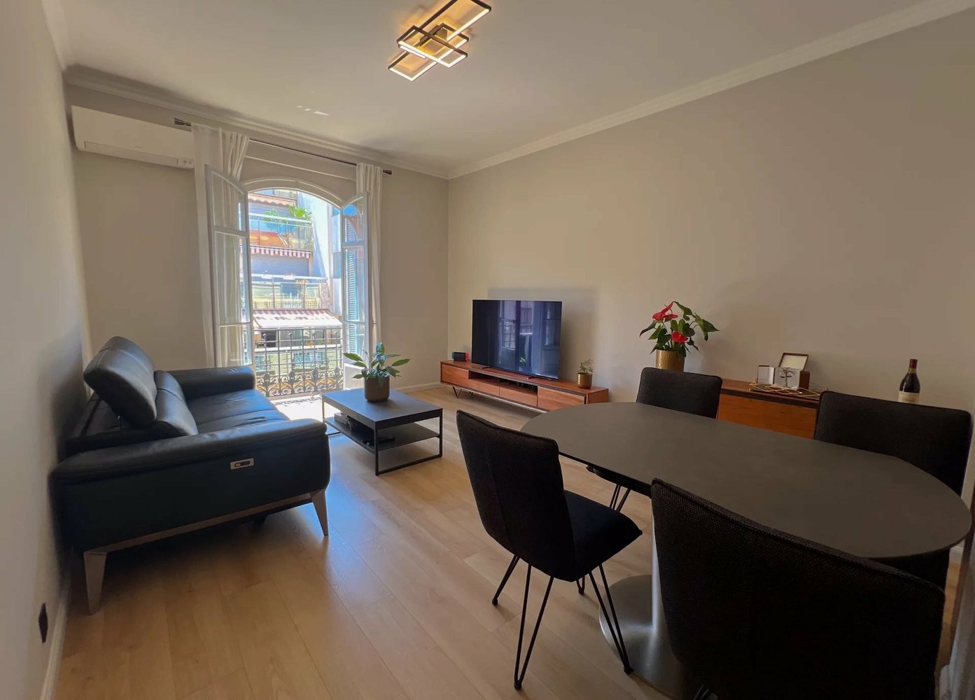 Property photo in Carre d'Argent