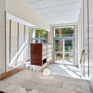 Property in Carre d'Argent