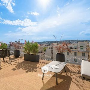 Property in Carre d'Argent