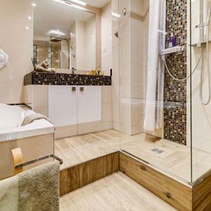 Property in Carre d'Argent