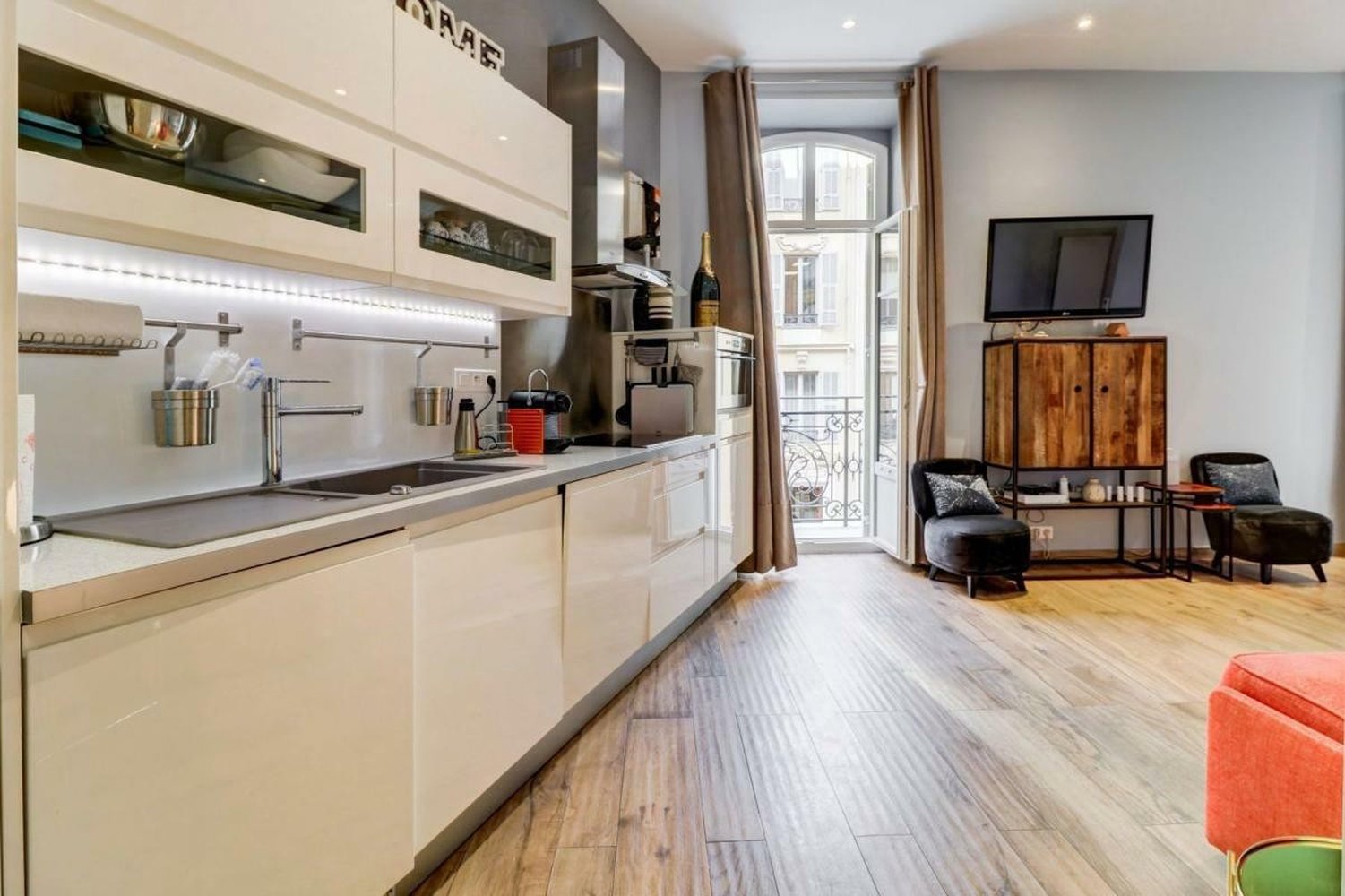 Property photo in Carre d'Argent