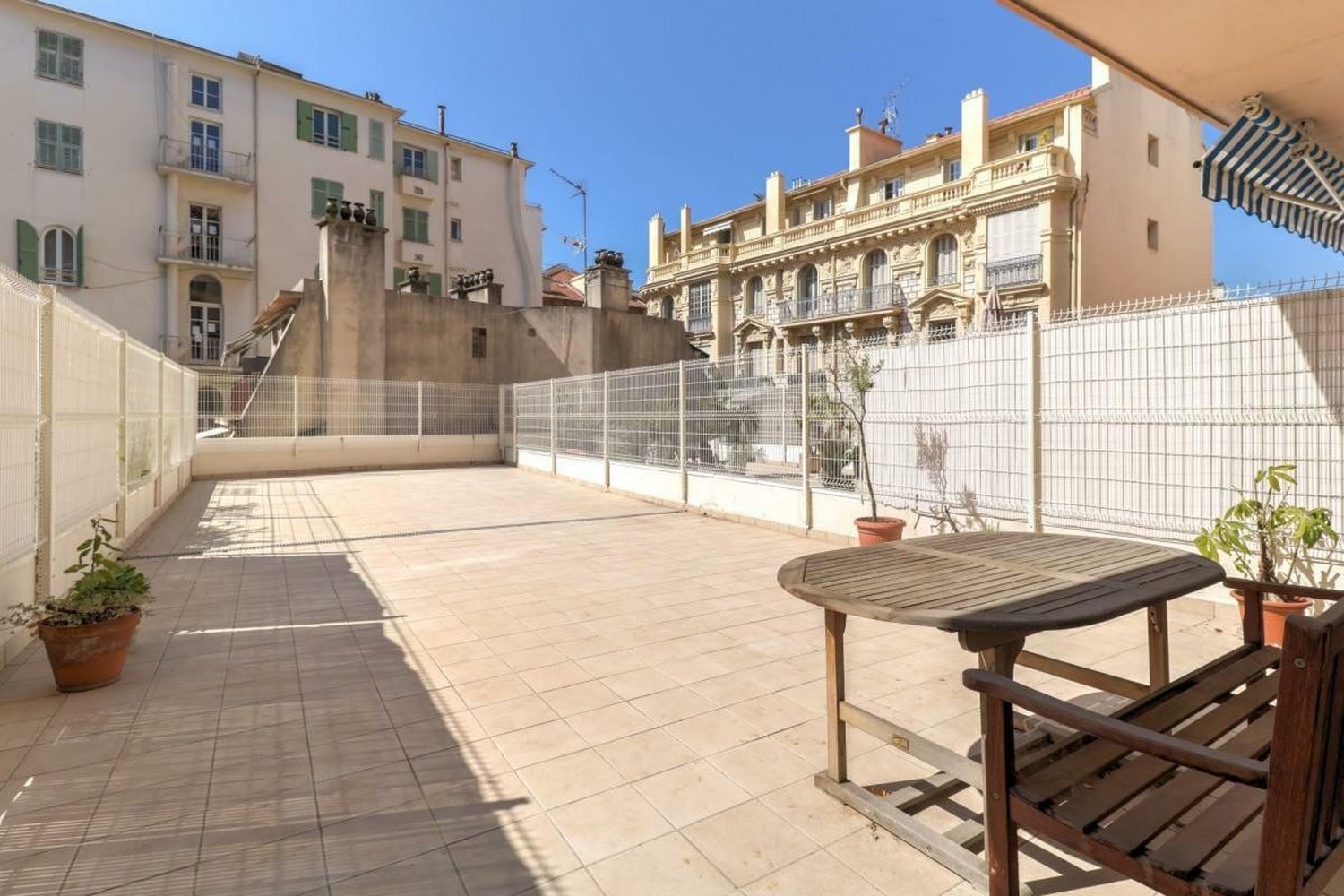 Property photo in Carre d'Argent