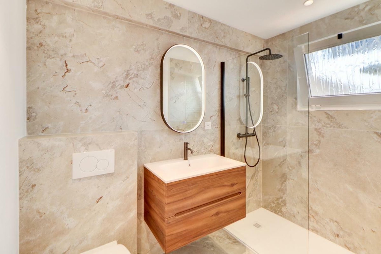 Property photo in Carre d'Argent