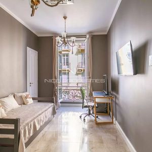 Property in Carre d'Argent