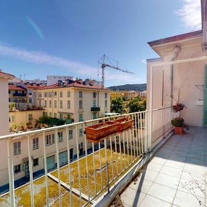 Property in Carre d'Argent