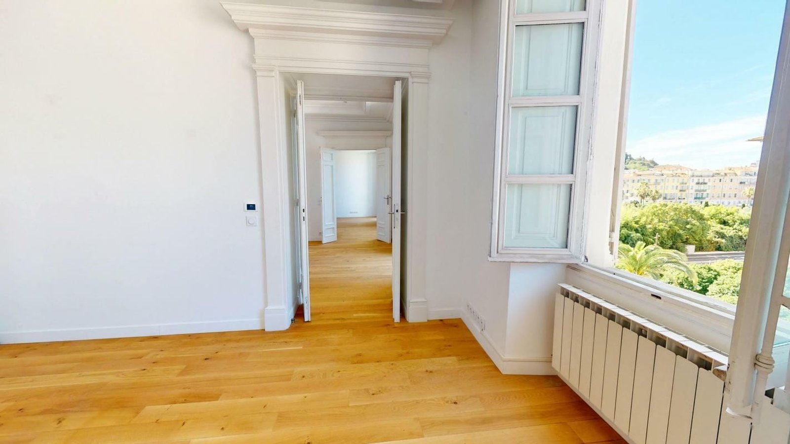 Property photo in Carre d'Argent