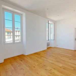 Property in Carre d'Argent