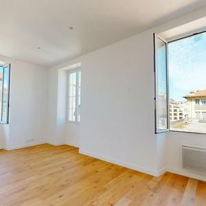 Property in Carre d'Argent