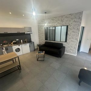 Property in Carre d'Argent