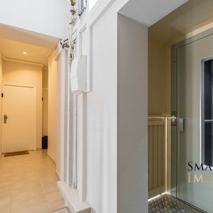 Property in Carre d'Argent