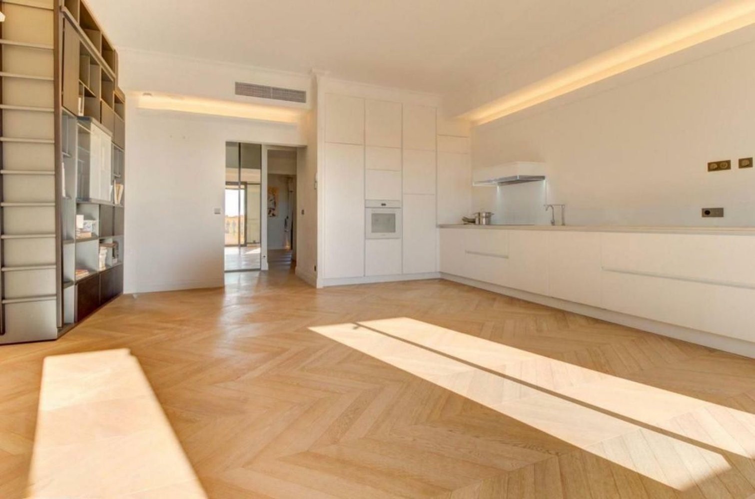 Property photo in Carre d'Argent