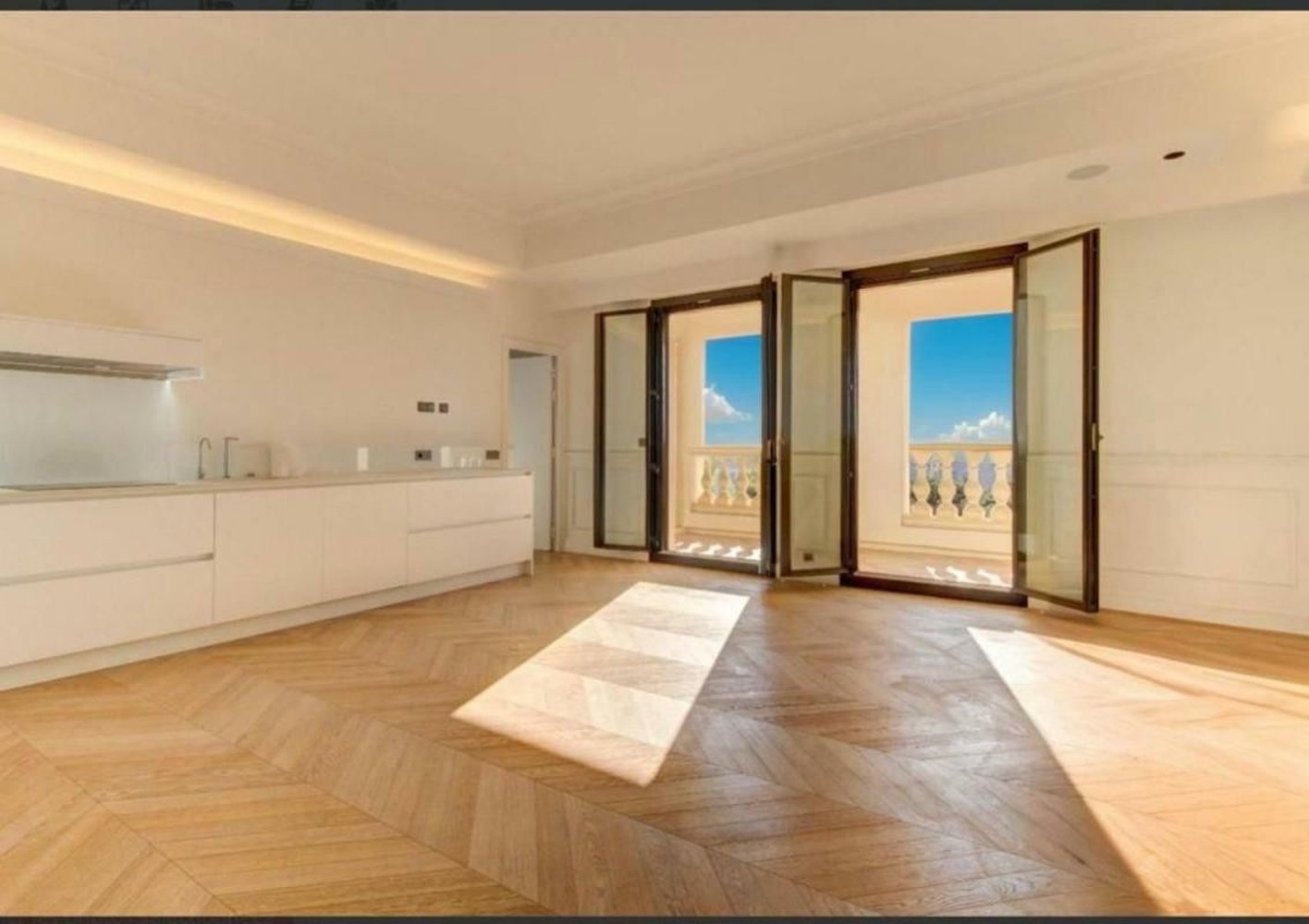 Property photo in Carre d'Argent