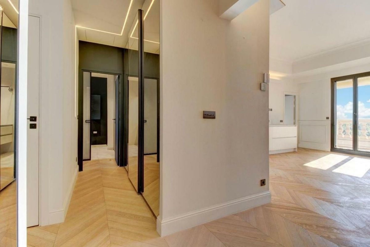 Property photo in Carre d'Argent