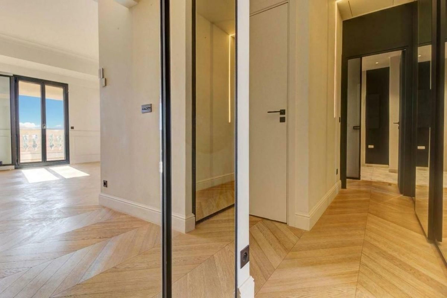 Property photo in Carre d'Argent