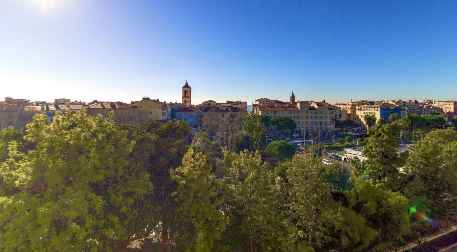 Property photo in Carre d'Argent