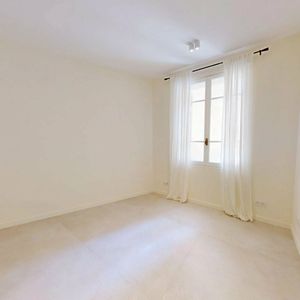 Property in Carre d'Argent