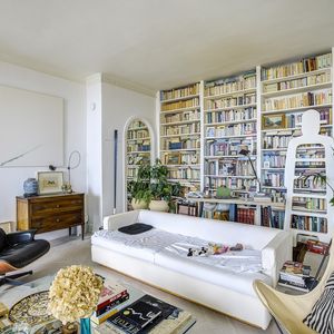 Property in Carre d'Argent