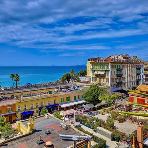 Property in Carre d'Argent