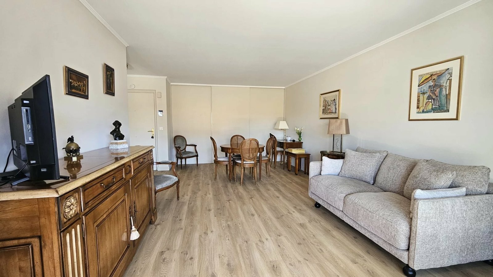 Property photo in Carre d'Argent