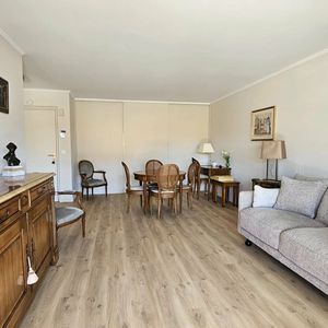 Property in Carre d'Argent