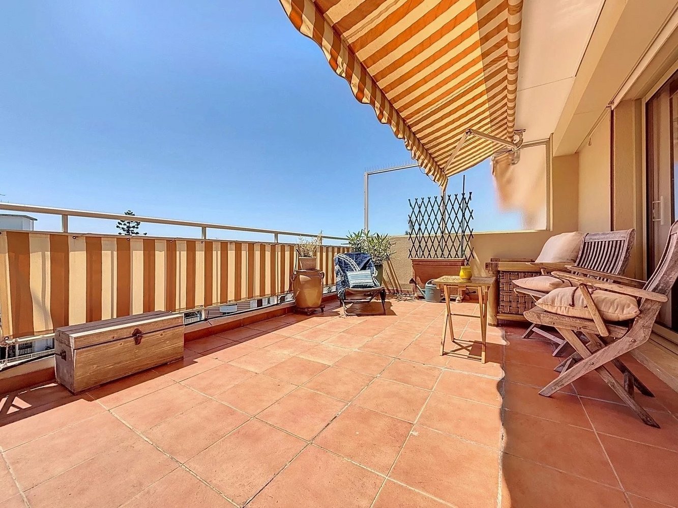 Property photo in Carre d'Argent