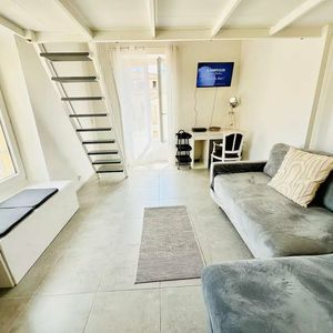 Property in Carre d'Argent