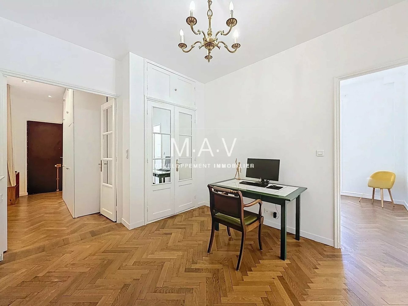 Property photo in Carre d'Argent