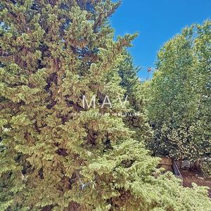 Property in Carre d'Argent