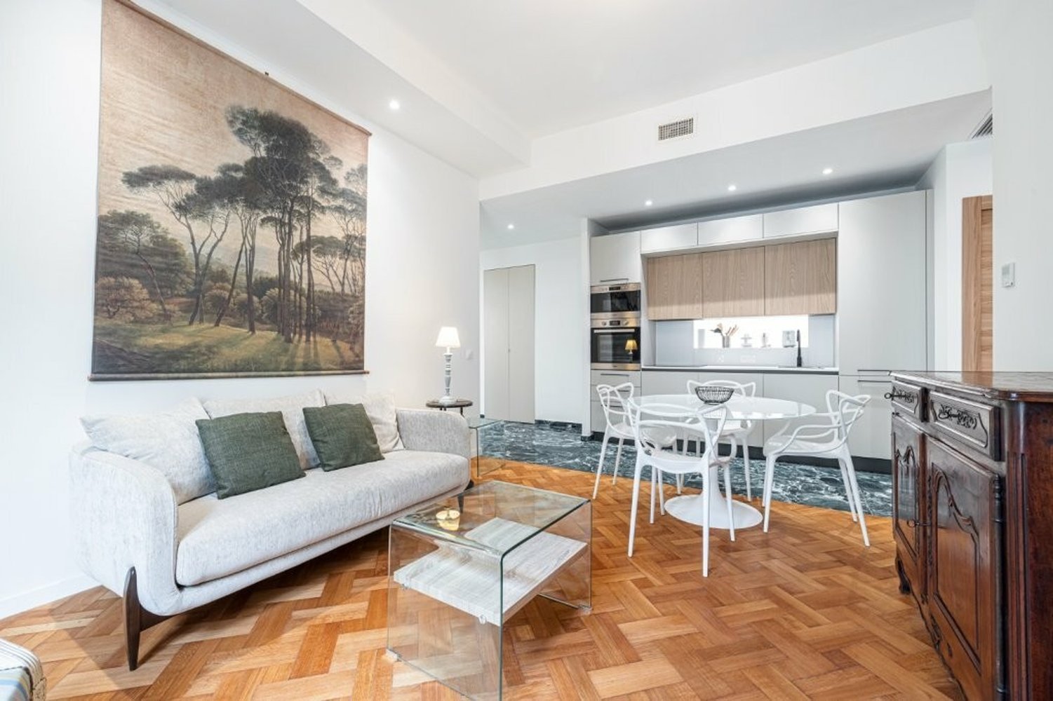 Property photo in Carre d'Argent