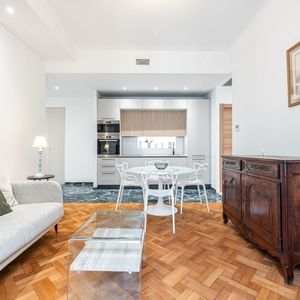 Property in Carre d'Argent