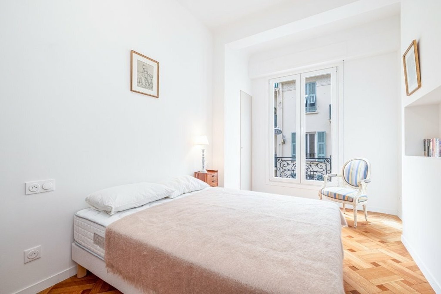 Property photo in Carre d'Argent