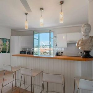 Property in Carre d'Argent